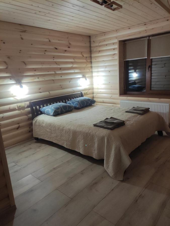 У Мирослави Pilipets Buitenkant foto