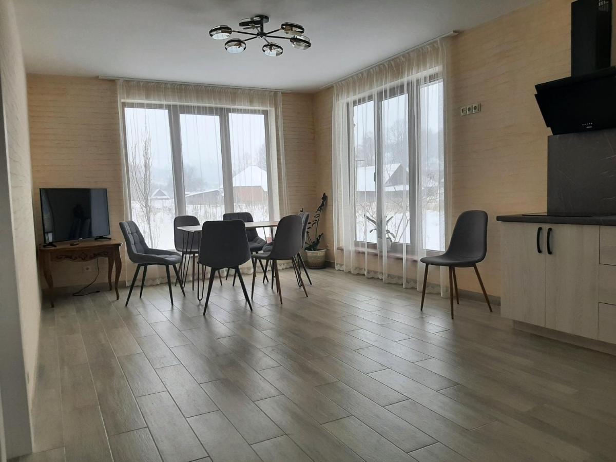 У Мирослави Pilipets Buitenkant foto