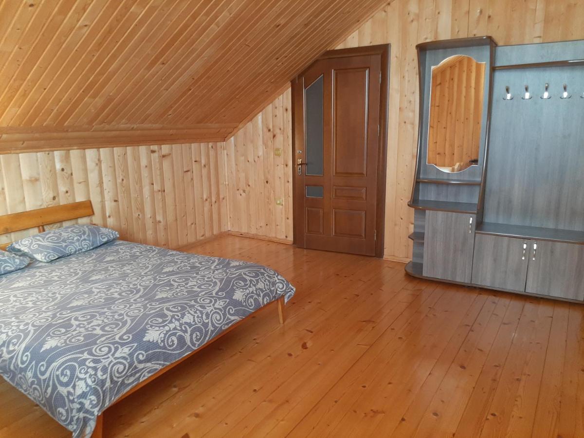 У Мирослави Pilipets Buitenkant foto