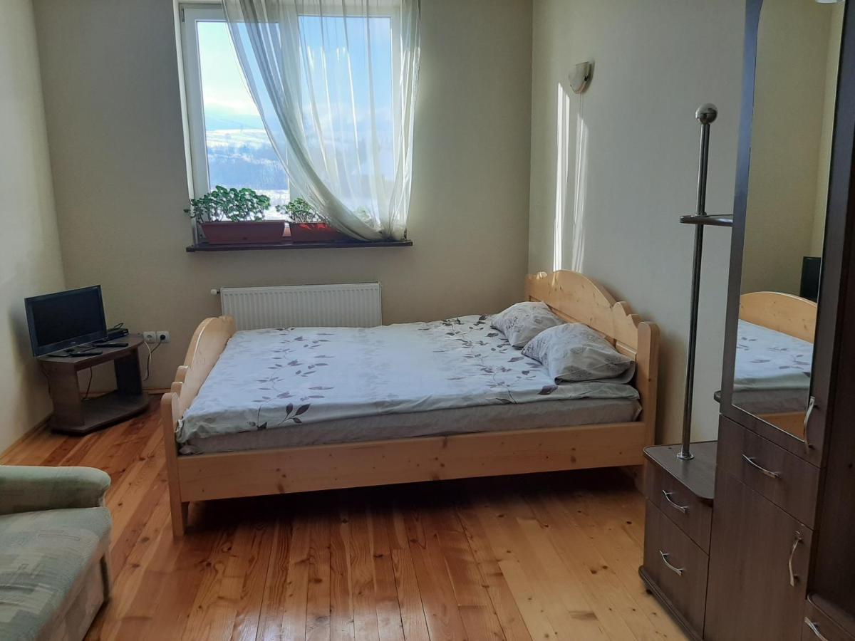 У Мирослави Pilipets Buitenkant foto